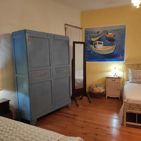 Rita' S House Skopelos *