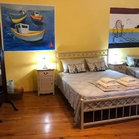 Rita' S House Skopelos *