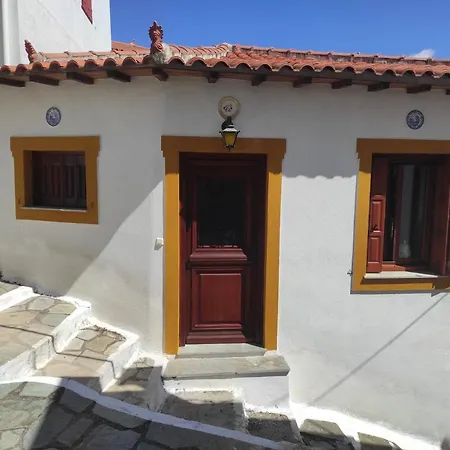 Rita' S House Skopelos *